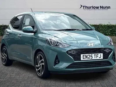 Used Hyundai i10 Premium 79 HP (58 kW) 2025 Green Hatchback
