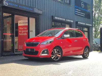 Used Peugeot 108 Allure 82 HP (60 kW) 2015 Red Hatchback