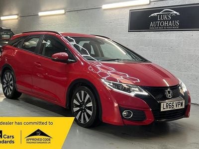 Red Used 2016 Honda Civic SE Plus Estate | £9,495 (Fair price)