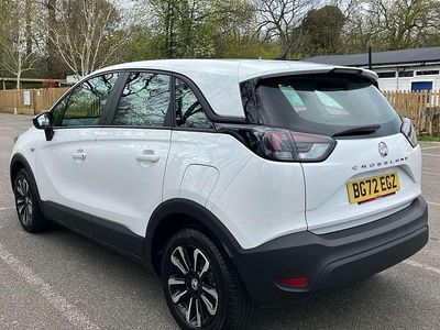 Used Vauxhall Crossland Design Edition 83 HP (61 kW) 2022 Jade white SUV