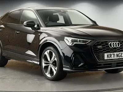 Used Audi Q3 Sportback Black Edition 190 HP (139 kW) 2022 Mythos black metallic/mythos black metallic SUV