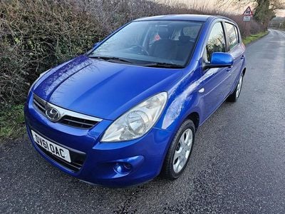 Blue Used 2011 Hyundai i20 Comfort Hatchback | £1,995 (Fair price)