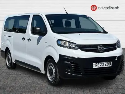 Used Vauxhall Vivaro 100 kW (136 HP) 2023 White MPV