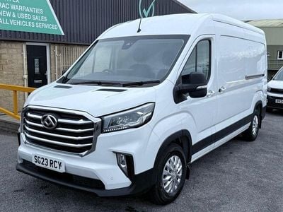 Maxus V90