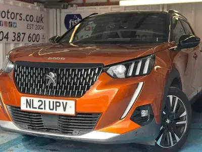 Used Peugeot 2008 Premium 131 HP (96 kW) 2021 Orange SUV