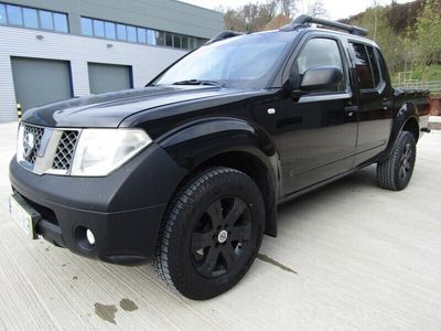 used Nissan Navara a 2.5 TDI 4 DR PICK UP DOUBLE CAB LHD 2 KEYS+AC+TOW BAR+LHD