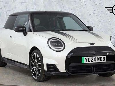 Used Mini Cooper SE Hatch 158 kW (215 HP) 2024 White Hatchback