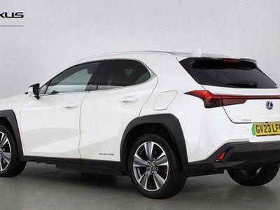 Usado Lexus UX 300e 150 kW (204 HP) 2023 SUV