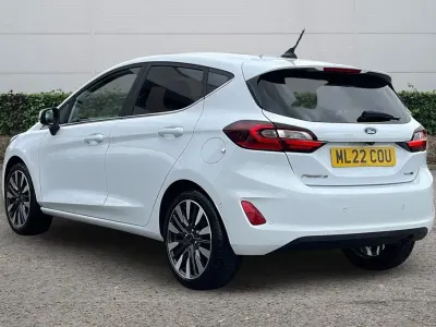 Używany Ford Fiesta Titanium 2022 Biały Hatchback