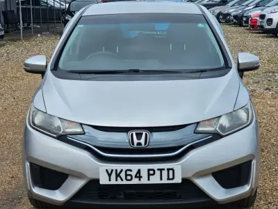 Used Honda Fit 137 HP (100 kW) 2014 Silver Hatchback