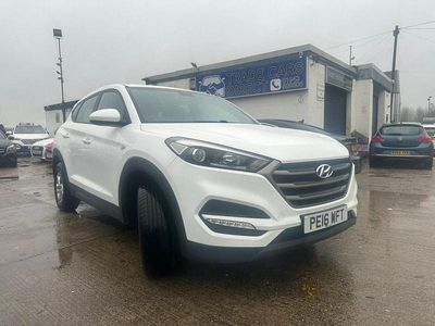 Used Hyundai Tucson 132 HP (97 kW) 2016 White SUV