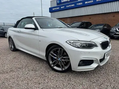 Usado BMW 220 M Sport 190 CV (139 kW) 2015 Blanco Descapotable