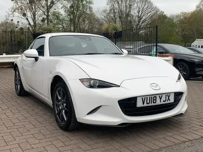Używany Mazda MX5 Inclusive 131 KM (96 kW) 2018 Biały Kabriolet