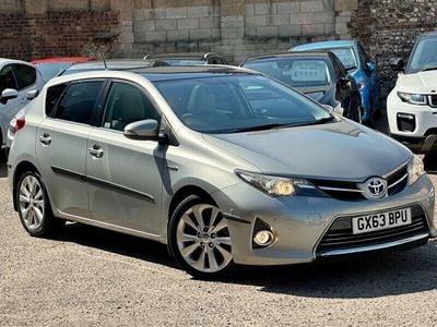 Toyota Auris Hybrid