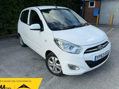Used Hyundai i10 Active 83 HP (61 kW) 2013 White Hatchback