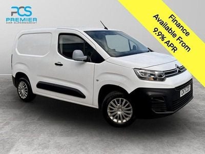 Used Citroën Berlingo 75 HP (55 kW) 2021 White MPV