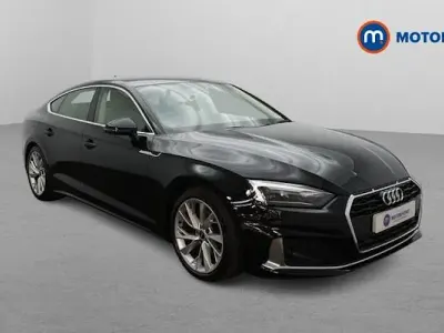 Begagnad Audi A5 Sportback Sport 163 HK (119 kW) 2024 Halvkombi