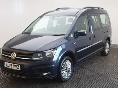 Usado VW Caddy Maxi Life 2019 Azul Monovolume