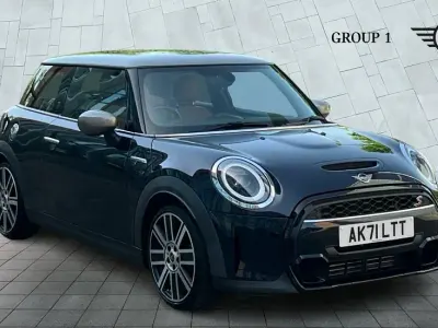 Used Mini Cooper S Exclusive 178 HP (130 kW) 2021 Black Hatchback