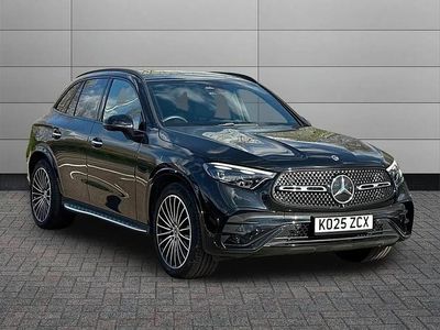 Begagnad Mercedes GLC300e AMG Line Premium Plus 254 HK (186 kW) 2025 Svart SUV
