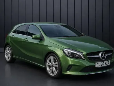 Used Mercedes A200 Premium 156 HP (114 kW) 2017 Green Hatchback