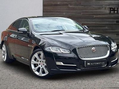 Jaguar XJ