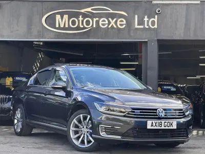 Usado VW Passat Advance 218 HP (160 kW) 2018 Cinzento Sedan