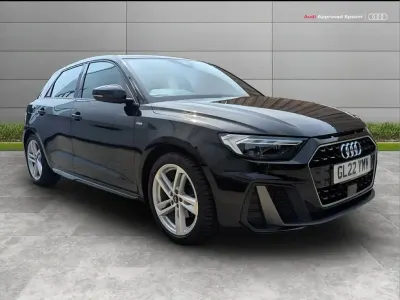 Käytetty Audi A1 S-Line 110 HP (80 kW) 2022 Musta Katumaasturi