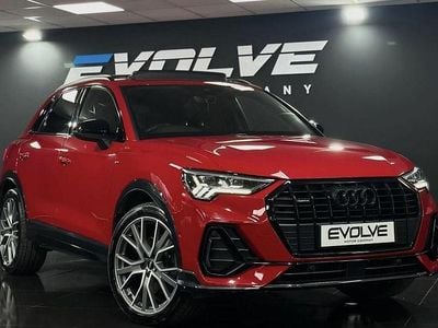 Begagnad Audi Q3 Comfort 230 HK (169 kW) 2019 Röd SUV