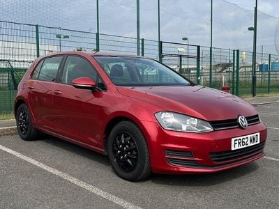 Used VW Golf VII S 105 HP (77 kW) 2013 Red Hatchback