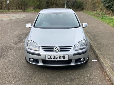 used VW Golf V 1.6 FSI SE