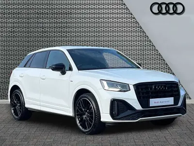 Used Audi Q2 Black Edition 147 HP (108 kW) 2023 White SUV