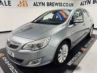 Silver Used 2010 Vauxhall Astra Hatchback | £3,499 (A bit pricey)