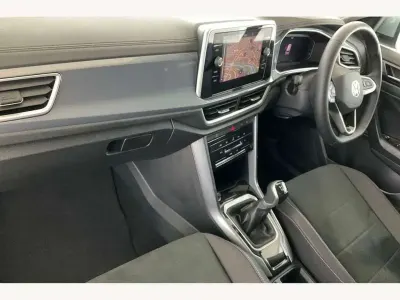 Used VW T-Roc Style 150 HP (110 kW) 2025 Silver SUV