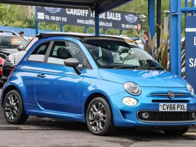 Begagnad Fiat 500C S 69 HK (50 kW) 2016 Blå Cab
