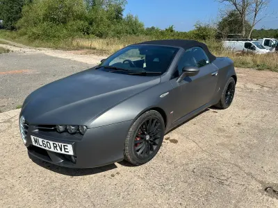 Used Alfa Romeo Spider 185 HP (136 kW) 2010 Grey Cabriolet