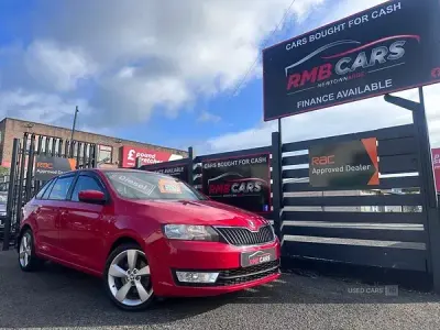 Used Skoda Rapid SE 90 HP (66 kW) 2014 Red Hatchback
