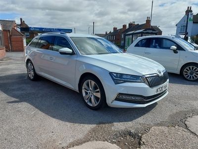 used Skoda Superb 1.4 SE L IV DSG 5d 215 BHP ESTATE AUTO PLUG IN HYBRID Estate