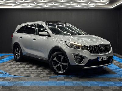 Silver Used 2015 Kia Sorento SUV | £11,290 (A bit pricey)