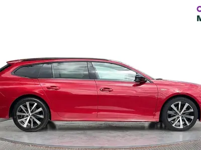 Used Peugeot 508 GT-line 178 HP (130 kW) 2020 Red Estate