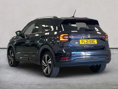 Usado VW T-Cross R-line 110 CV (80 kW) 2021 Negro SUV