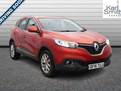 Red Used 2016 Renault Kadjar Dynamique SUV | £5,995 (Fair price)