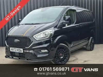 Begagnad Ford Transit Custom Limited 130 HK (95 kW) 2022 Svart Van