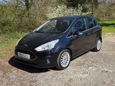 Begagnad Ford B-MAX