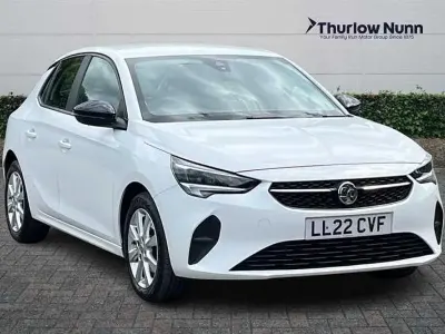 Używany Vauxhall Corsa Edition 100 KM (73 kW) 2022 Biały Hatchback
