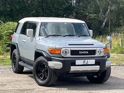 used Toyota FJ Cruiser 4.0 V6 4X4 SUV AUTO Right Hand Drive