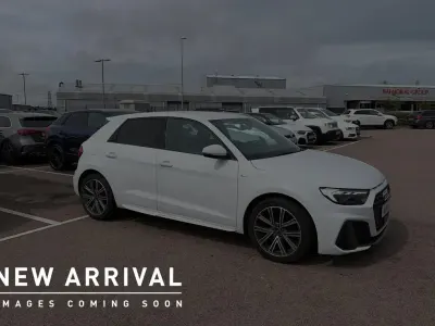 Used Audi A1 S-Line 94 HP (69 kW) 2022 White SUV