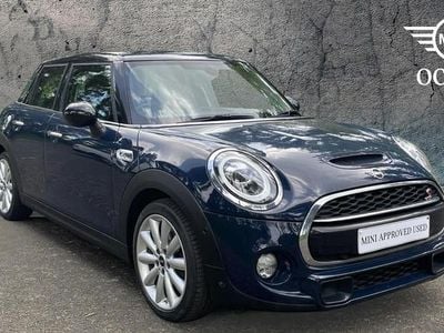 Usado Mini Cooper S Classic 189 HP (139 kW) 2019 Azul Citadino