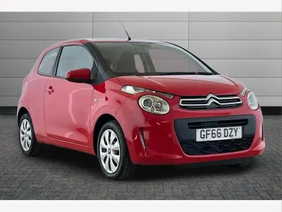 Used Citroën C1 Feel 67 HP (49 kW) 2016 Scarlet red Hatchback