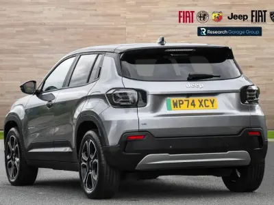 Usado Jeep Avenger EV Summit 113 kW (154 HP) 2024 Cinzento SUV